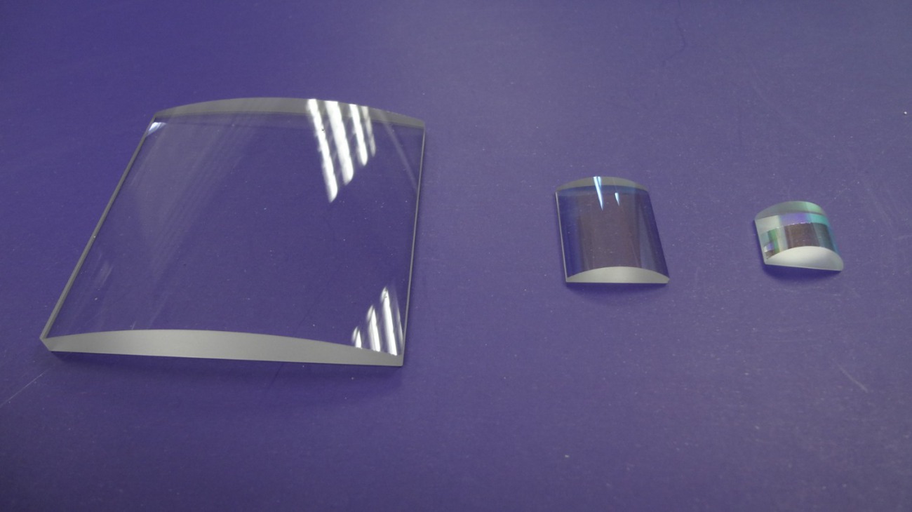 平凹柱面鏡，平凸柱面鏡