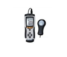 照度計 手持式照度計 數(shù)顯式照度計