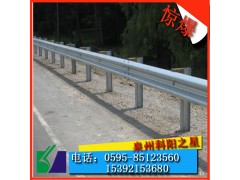 湖南波形護(hù)欄板廠家 福建波形防撞護(hù)欄板 江西高速護(hù)欄