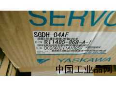 SGDH-04AE安川伺服驅(qū)動器及接線插頭配件