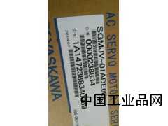 SGMJV-01ADE6E安川伺服驅(qū)動器及接線插頭配件