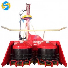 犇牛自走式多功能玉米秸稈青飼料收獲機(jī)收割效率高養(yǎng)牛專(zhuān)用青貯機(jī)割臺(tái)