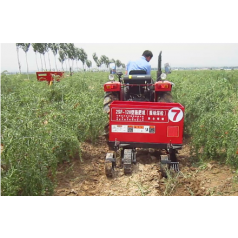 農(nóng)田，果樹牽引式振動深松施肥機